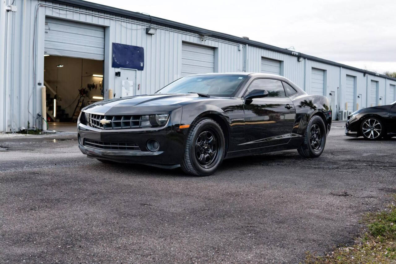 2012 Chevrolet Camaro 1LS photo 9