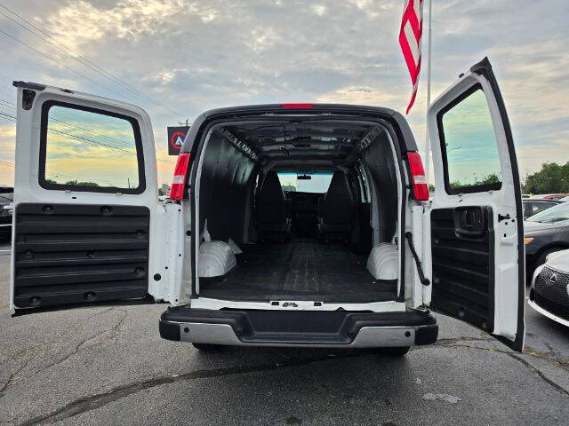 2019 Chevrolet Express 2500
