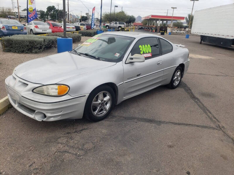 2002 Pontiac Grand Am for sale at CAMEL MOTORS in Tucson AZ