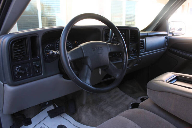 2003 GMC Yukon XL 1500 SLE