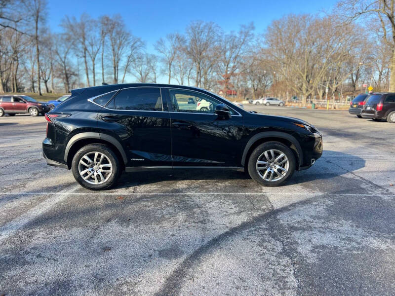 2015 Lexus NX 300h photo 8