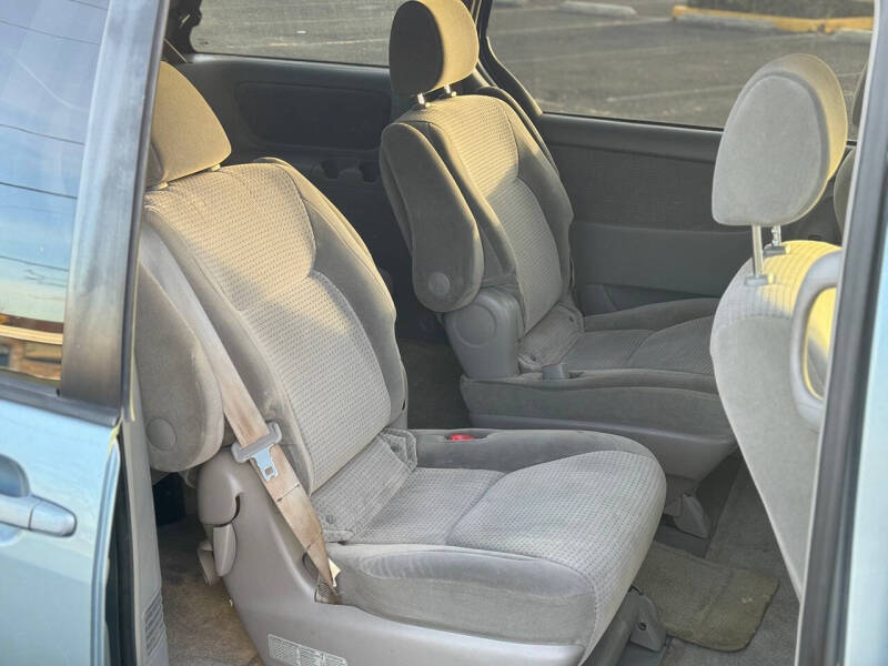 2006 Toyota Sienna CE 7 Passenger