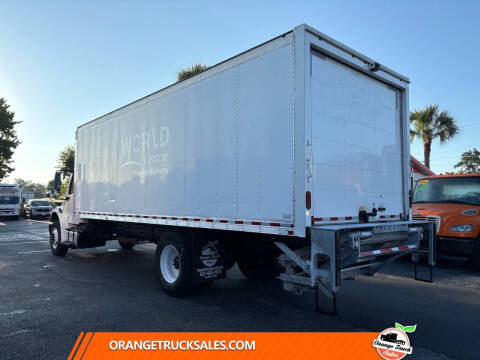 2018 Freightliner M2 106