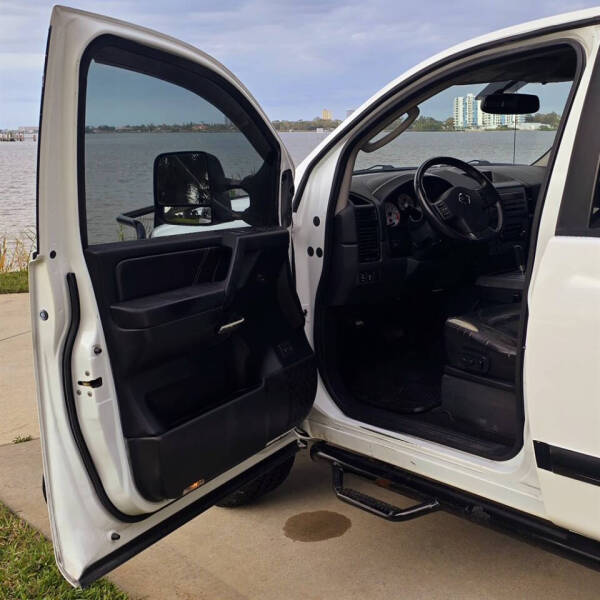 2011 Nissan Titan PRO-4X