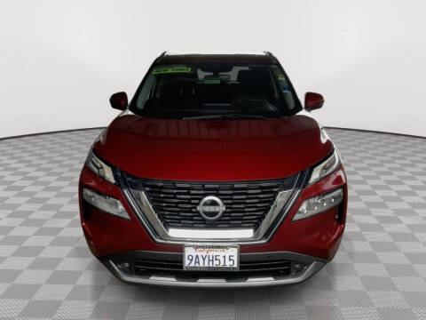 2022 Nissan Rogue SL