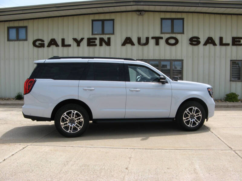2025 Ford Expedition Active