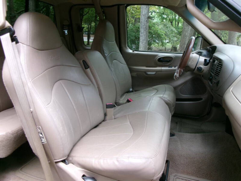 1999 Ford F-150 Lariat