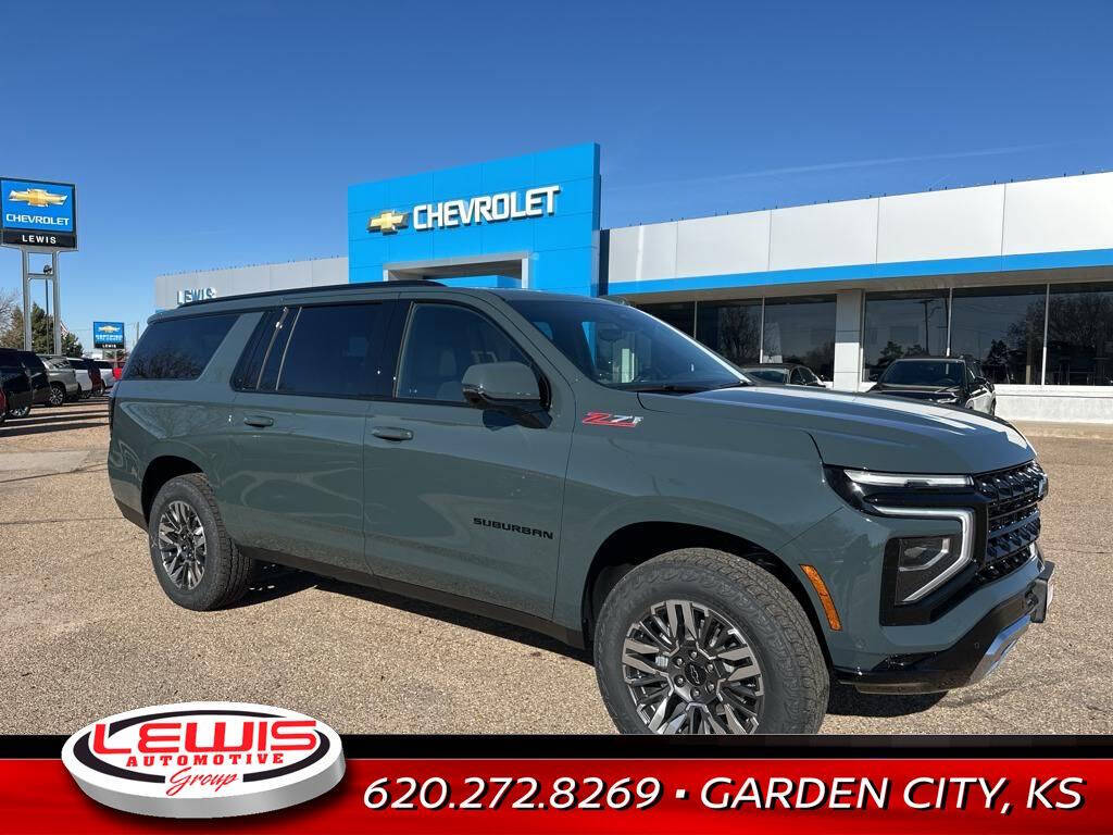 2025 Chevrolet Suburban for sale at Lewis Chevrolet of Garden City in Garden City, KS