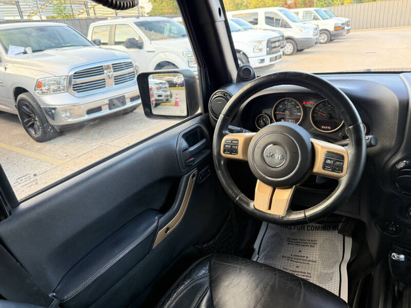 2014 Jeep Wrangler Unlimited Dragon