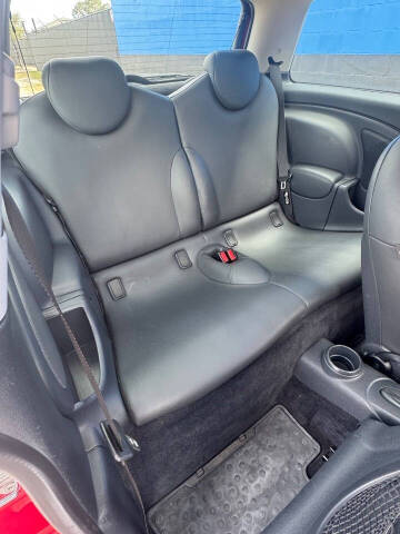 2004 MINI Cooper