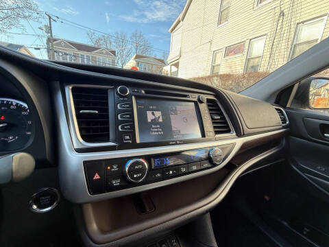 2015 Toyota Highlander Limited Platinum