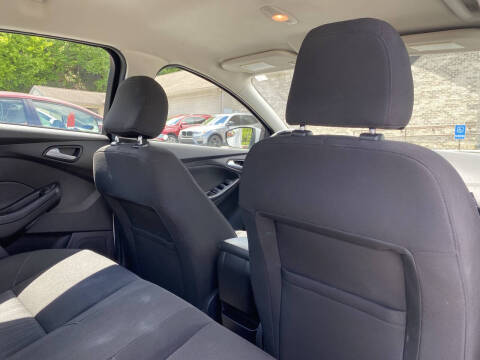 2017 Ford Focus SE
