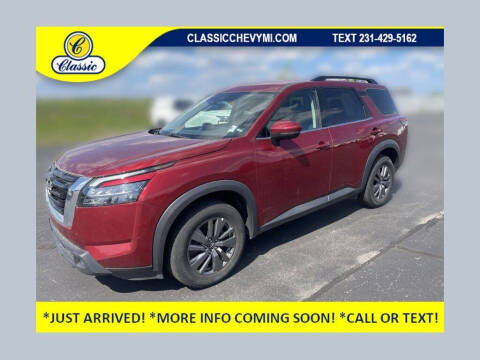 2024 Nissan Pathfinder SV