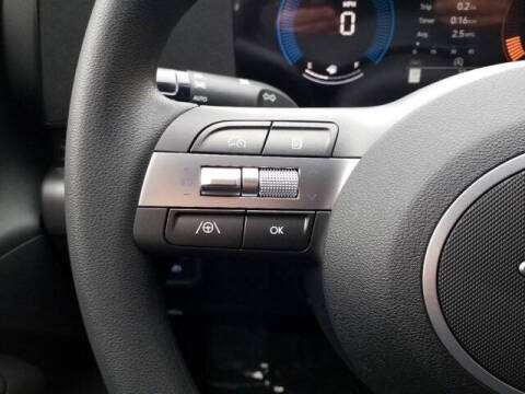 2025 Hyundai Kona SE