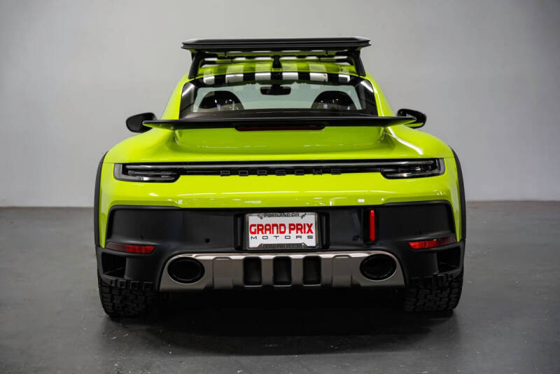 2024 Porsche 911 Dakar
