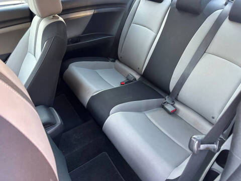 2017 Honda Civic LX-P