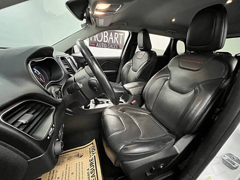 2019 Jeep Cherokee Trailhawk