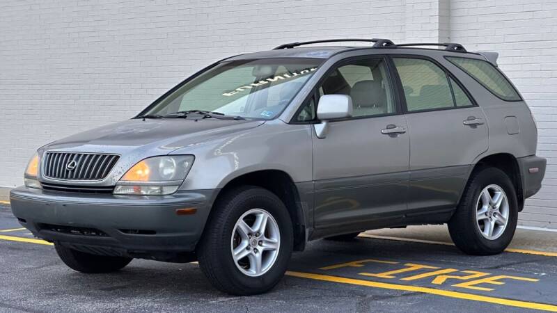 2000 Lexus RX 300 for sale at Carland Auto Sales INC. in Portsmouth VA