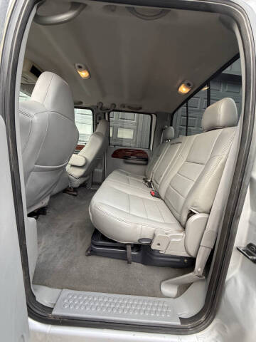 2005 Ford F-250 Super Duty Lariat