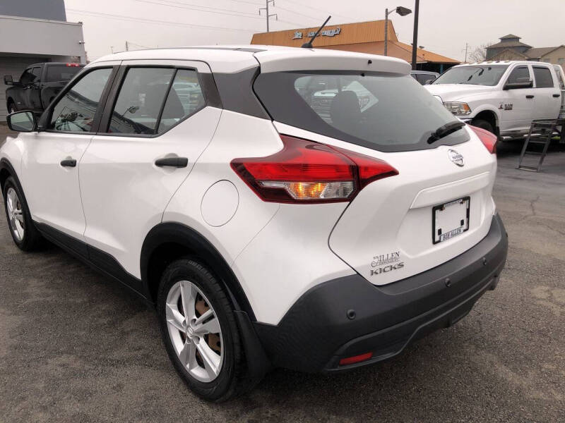 2020 Nissan Kicks S