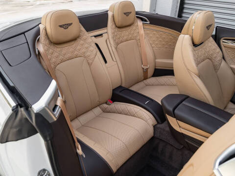 2020 Bentley Continental GTC V8