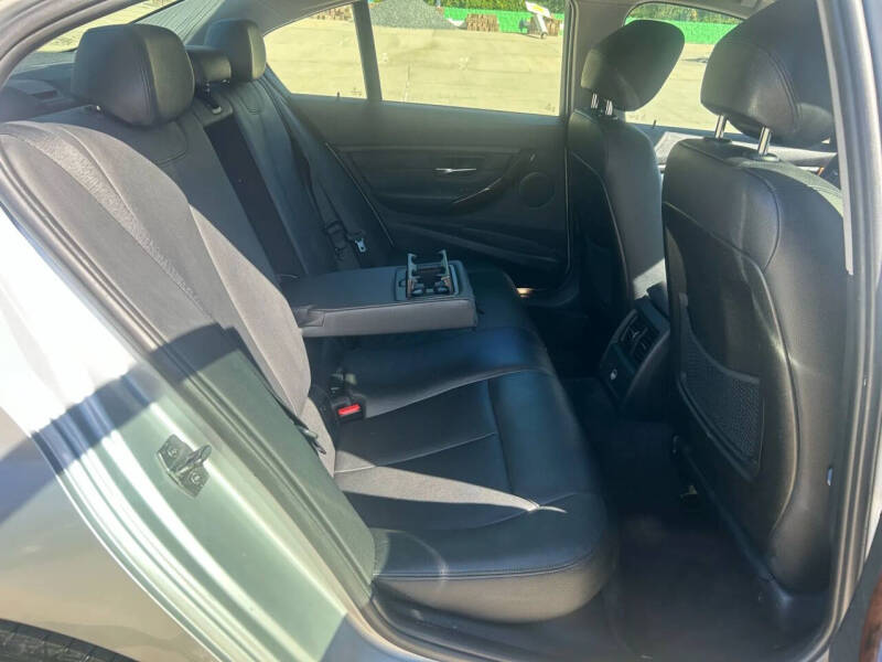 2014 BMW 3 Series 328i