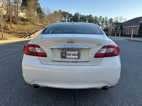 2012 Infiniti M37