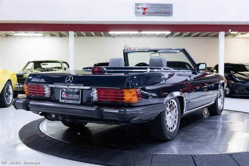 1986 Mercedes-Benz 560-Class 4