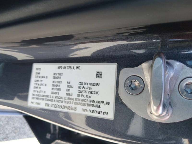 2023 Tesla Model 3
