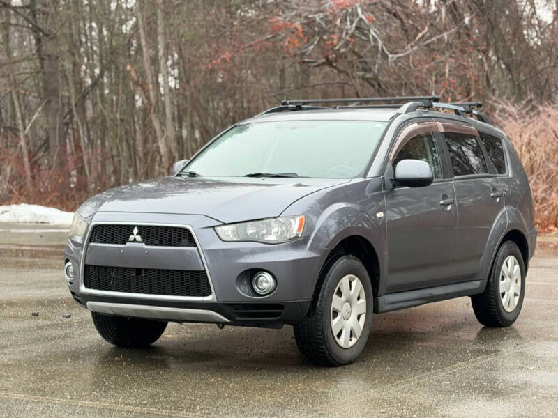 2011 Mitsubishi Outlander ES