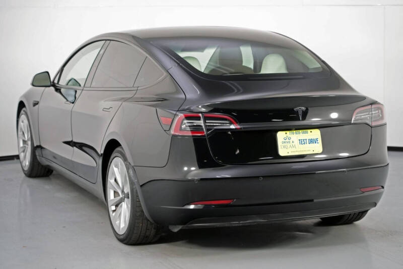 2021 Tesla Model 3 Standard Range Plus