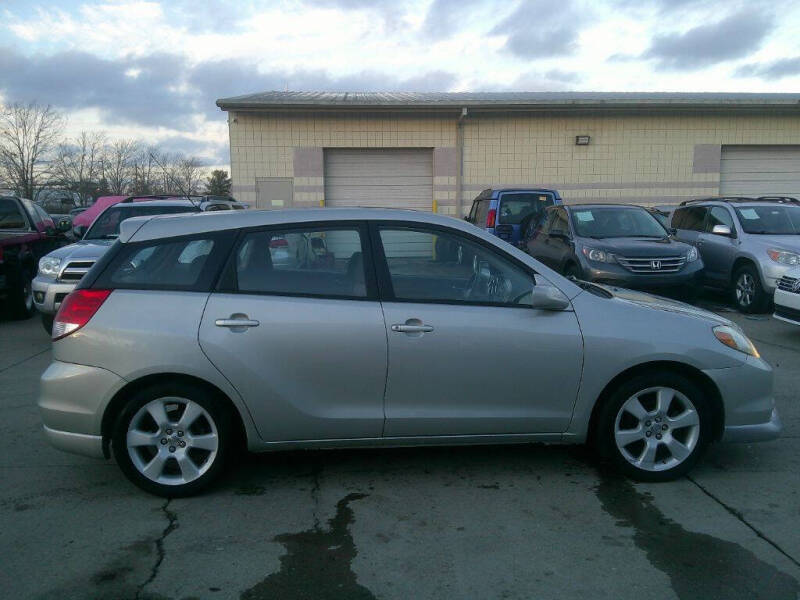 2004 Toyota Matrix XRS