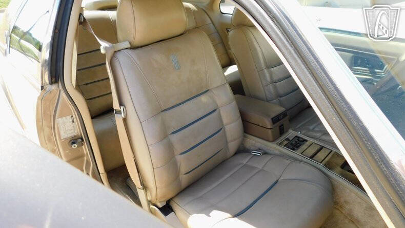 1986 Lincoln Mark VII