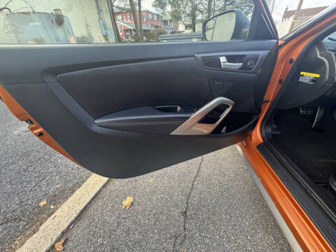 2016 Hyundai Veloster Turbo