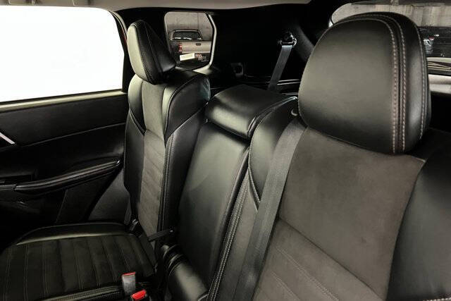 2023 Mitsubishi Outlander PHEV SE