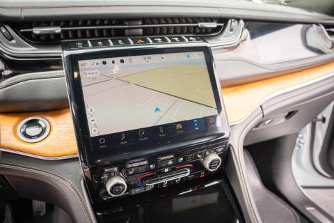 2024 Jeep Grand Cherokee L Summit