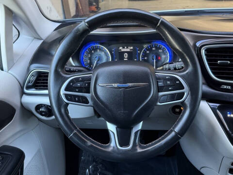 2018 Chrysler Pacifica Touring L