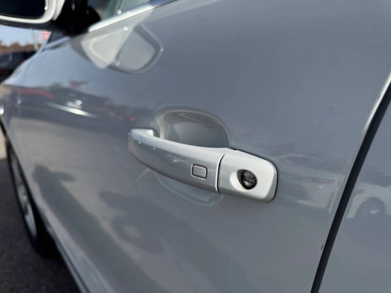 2012 Audi Q5 3.2 quattro Premium Plus