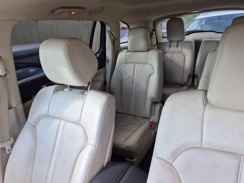 2014 Lincoln MKT Ecoboost