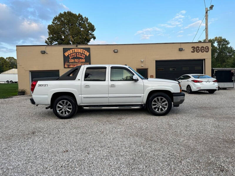 2005 Chevrolet Avalanche for sale at Worthington Auto Sales in Wooster OH