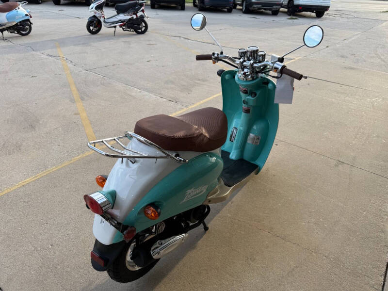 2025 Wolf Islander 50cc