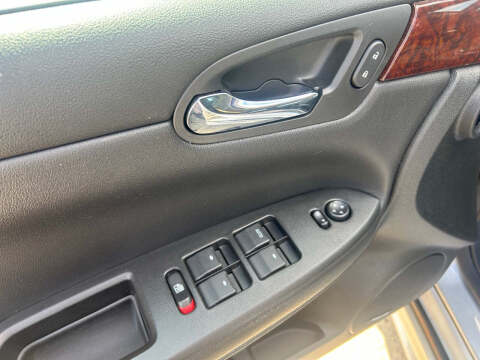 2011 Chevrolet Impala LT