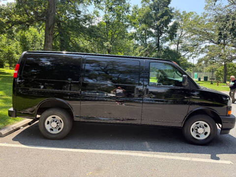 2018 Chevrolet Express 2500