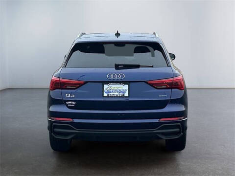 2023 Audi Q3 quattro S line Premium 45 TFSI