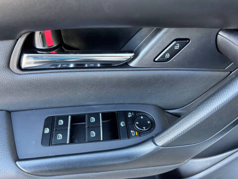 2025 Mazda CX-50 2.5 S Premium Plus