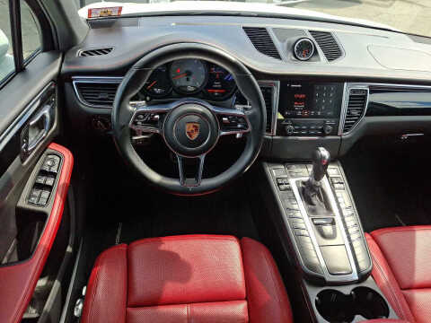 2017 Porsche Macan S