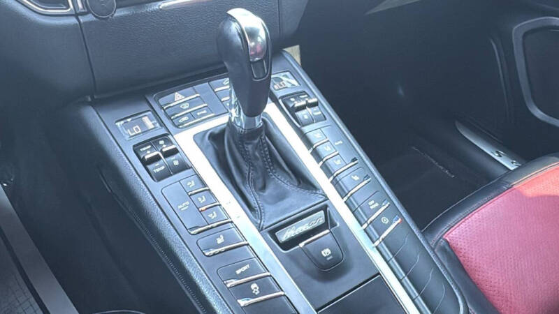 2016 Porsche Macan S