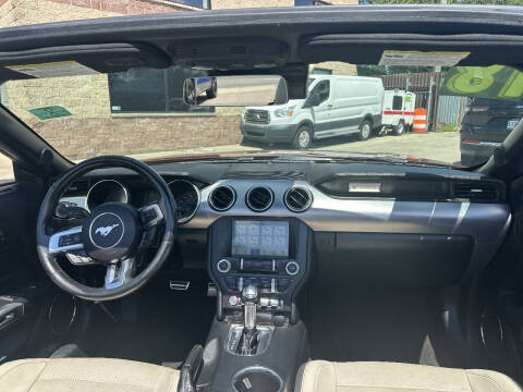 2018 Ford Mustang EcoBoost