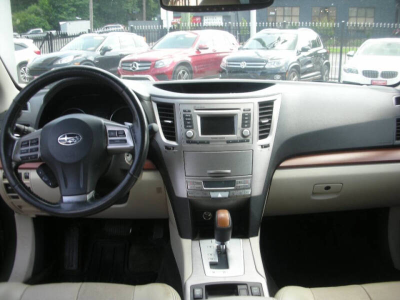 2013 Subaru Outback 2.5i Limited