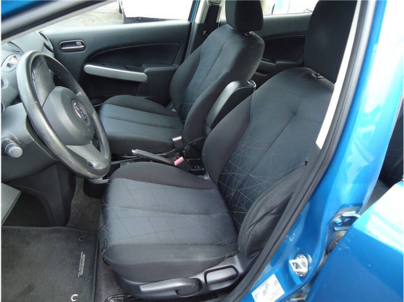 2012 Mazda MAZDA2 Sport